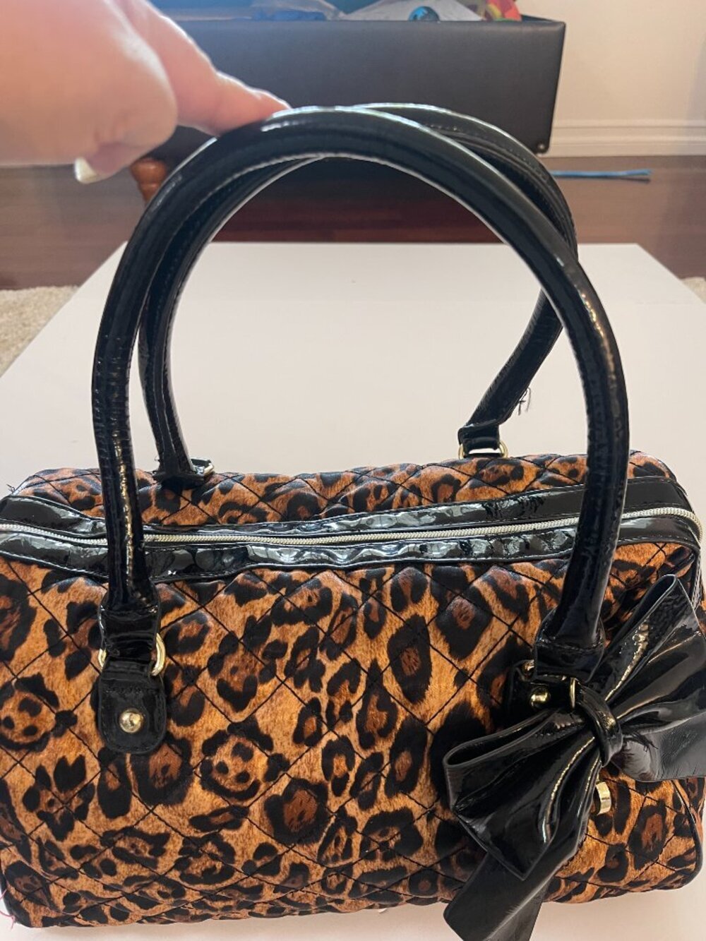 Vintage Betsey Johnson Y2K Leopard Bow Satchel Bag - Picture 11 of 15